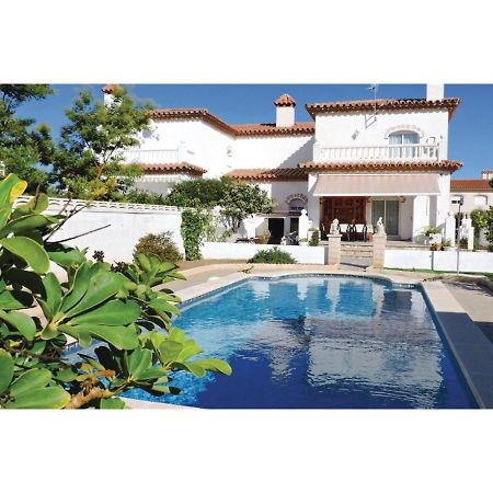 Preciosa Casa Con Piscina Al Lado De La Playa Villa Miami Playa Bagian luar foto