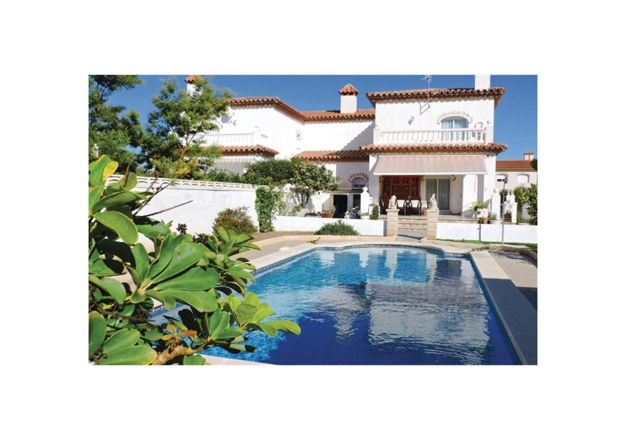 Preciosa Casa Con Piscina Al Lado De La Playa Villa Miami Playa Bagian luar foto